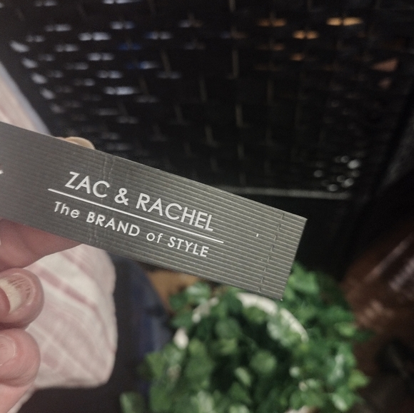 Nwt Zac& Rachel striped top - Picture 5 of 6